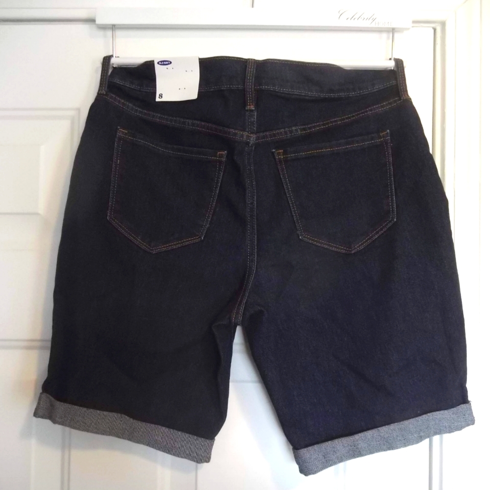Old Navy 9 inch Bermuda Jean Shorts sz 8